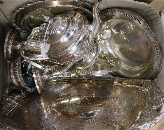 A quantity of assorted plated ware